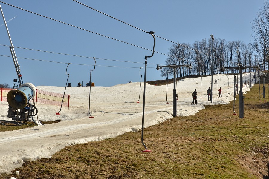 Plážák při lyžování 2012